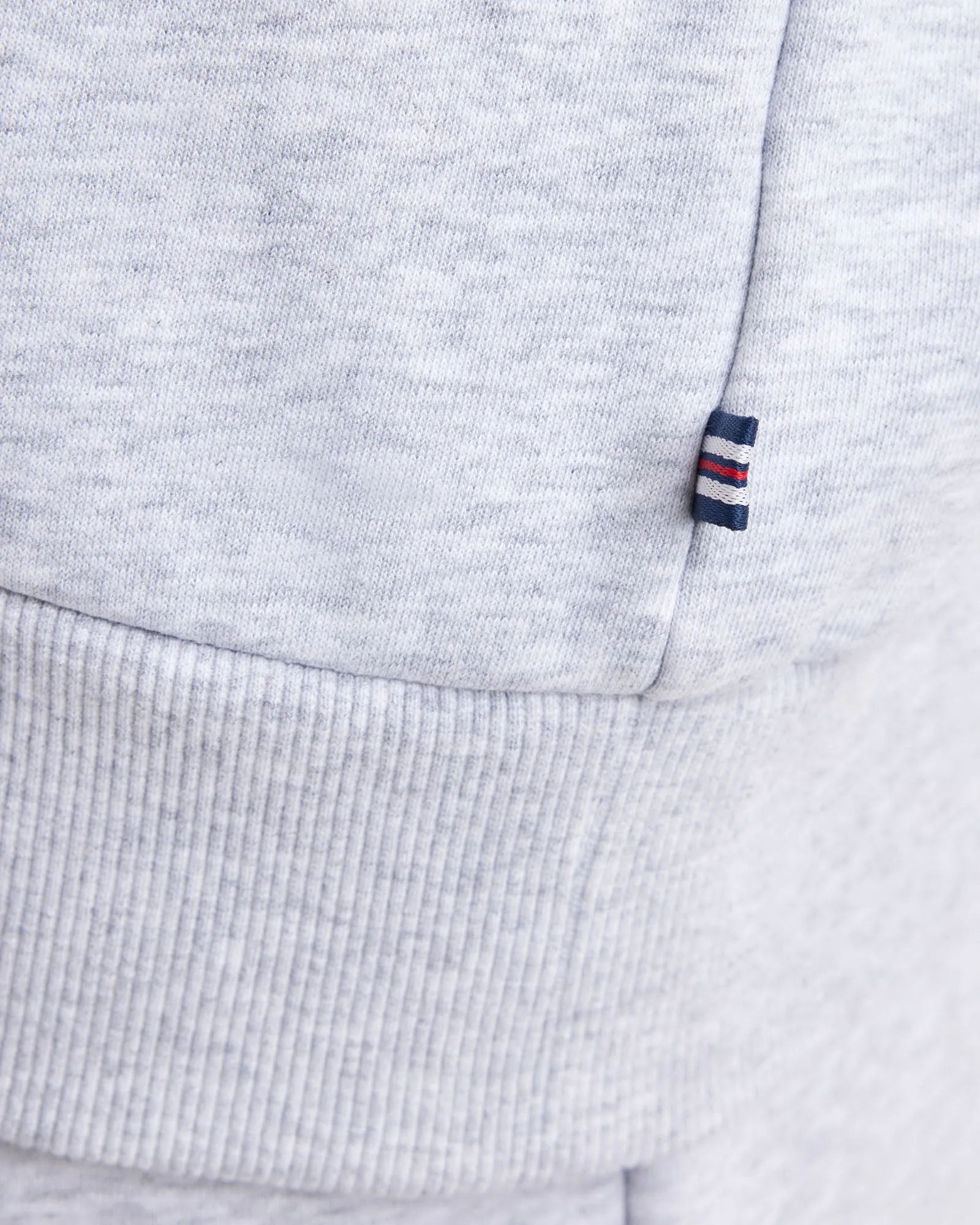 Classic 2.0 Unisex Crew -FILA