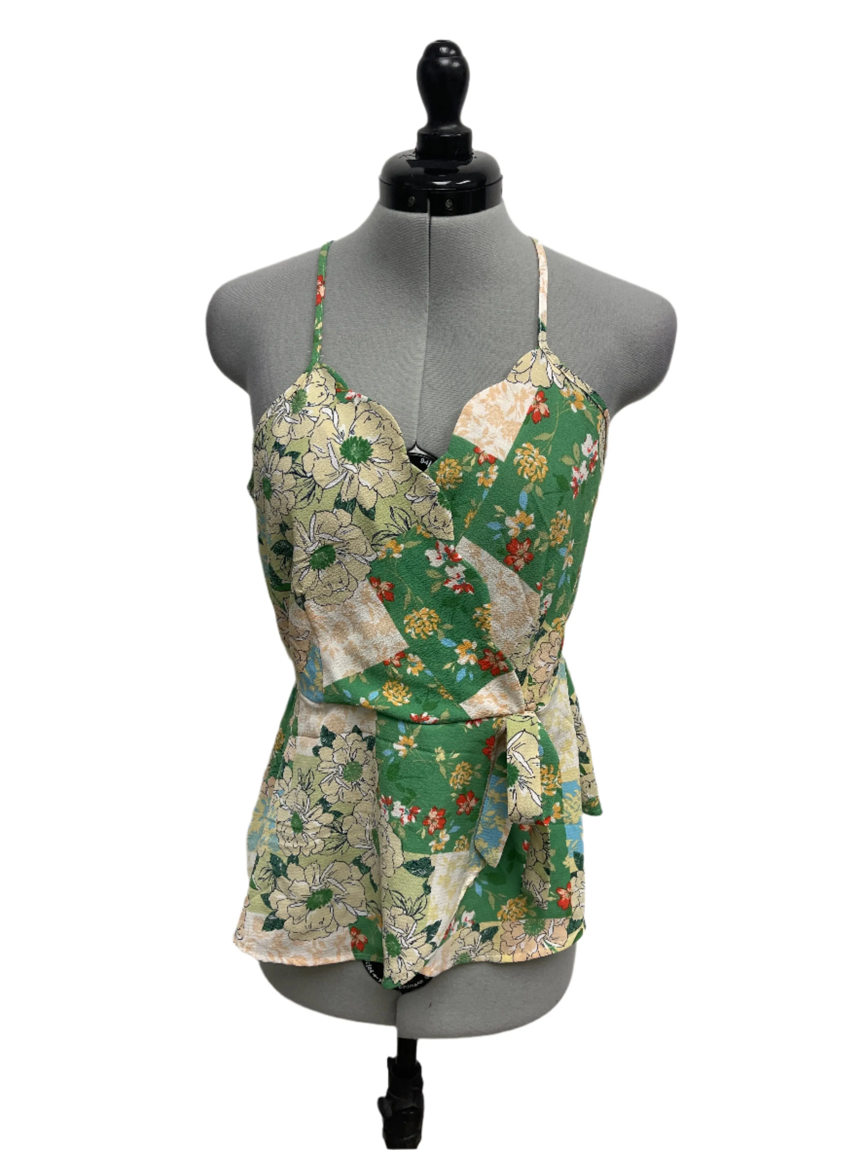 Doorbuster Womens Monteau Sleeveless Top, Medium  Limited Release!