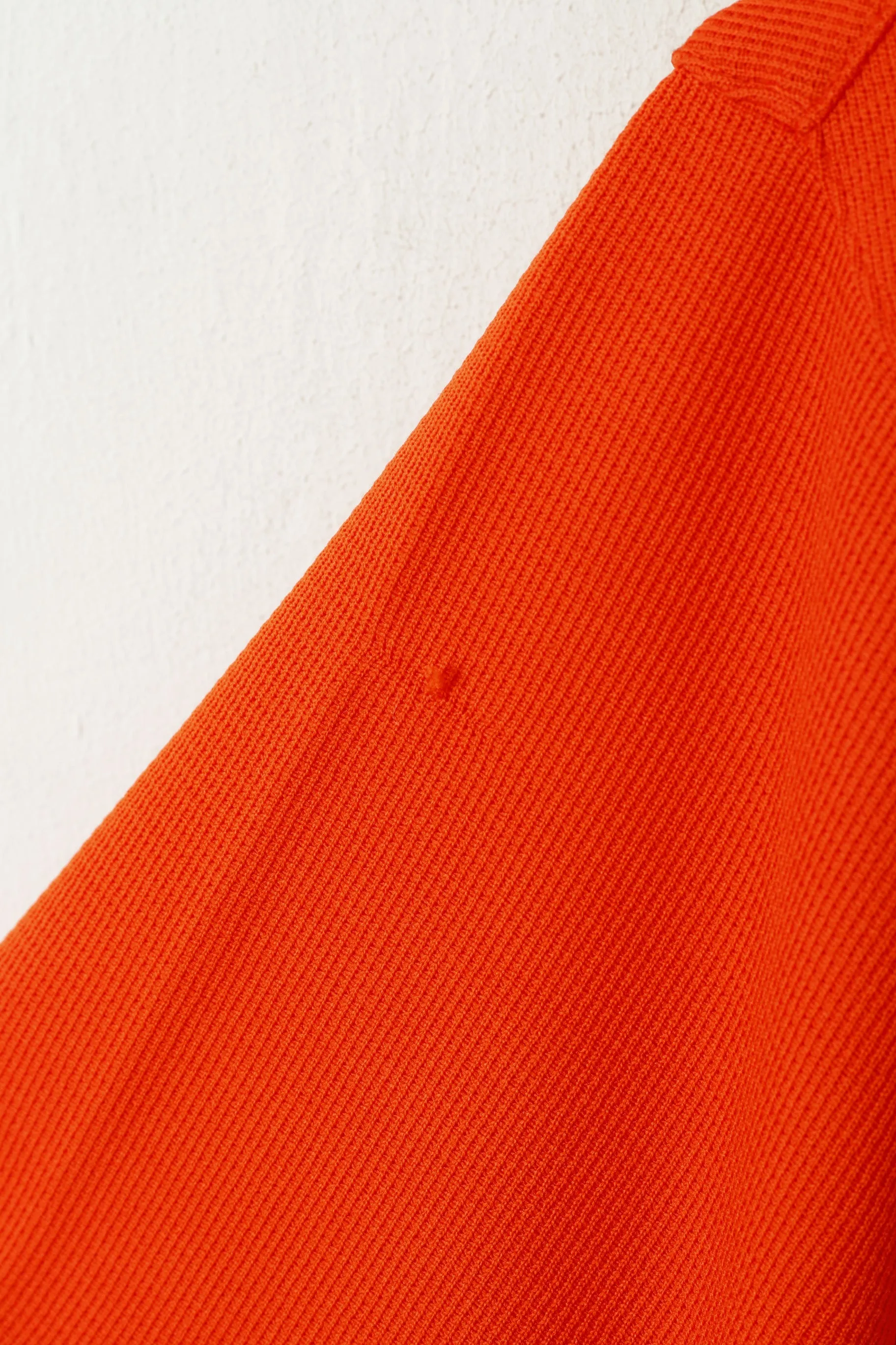 FILA Men 46/48 S Shirt Orange Performa V Neck Activewear Plain Jersey Top