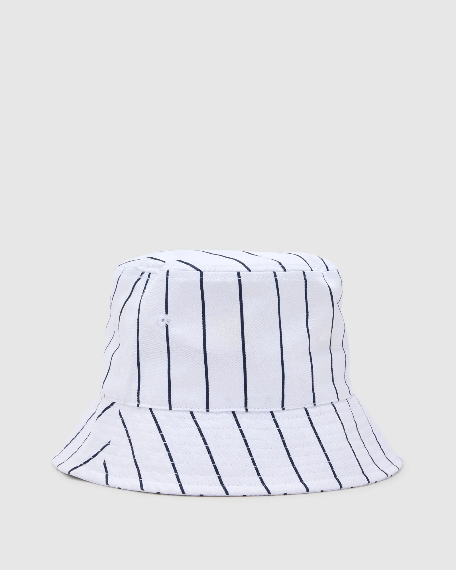Heritage Bucket Hat -FILA
