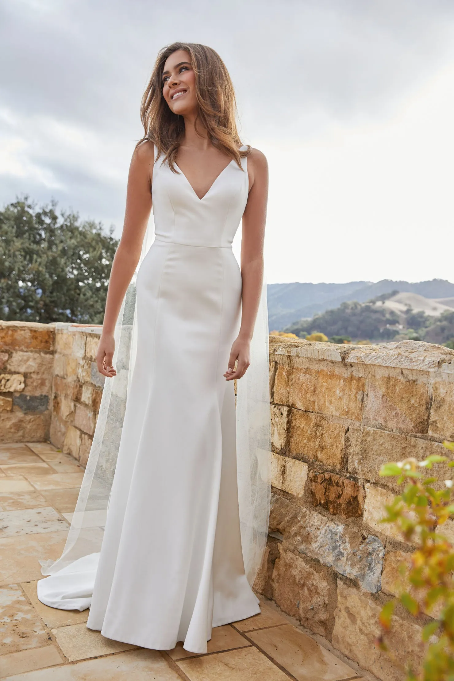 Insta-Worthy Jenny Yoo Tana Gown  Limited Release!