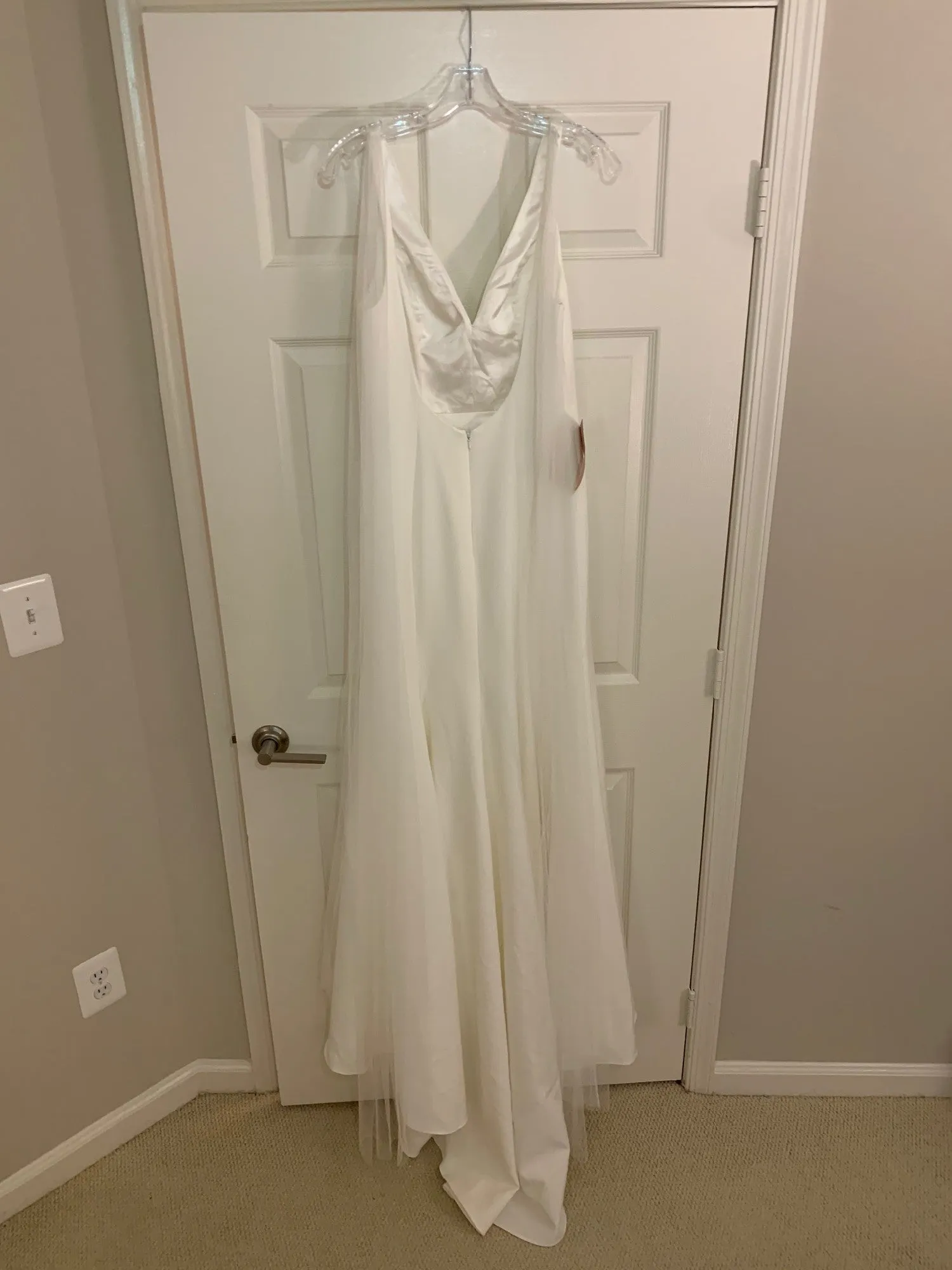 Insta-Worthy Jenny Yoo Tana Gown  Limited Release!