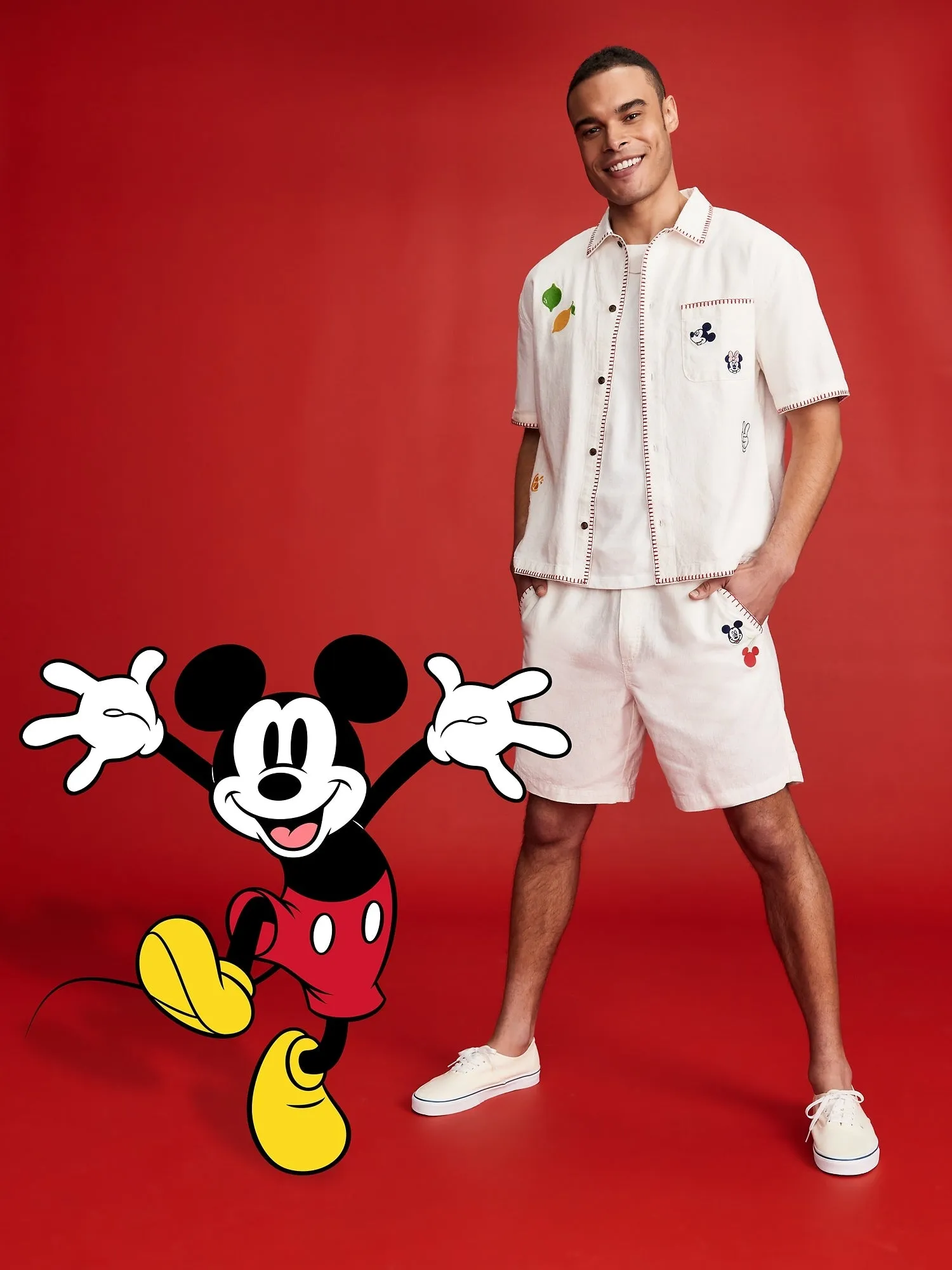 Old Navy x Disney Linen-Blend Cropped Utility Shirt
