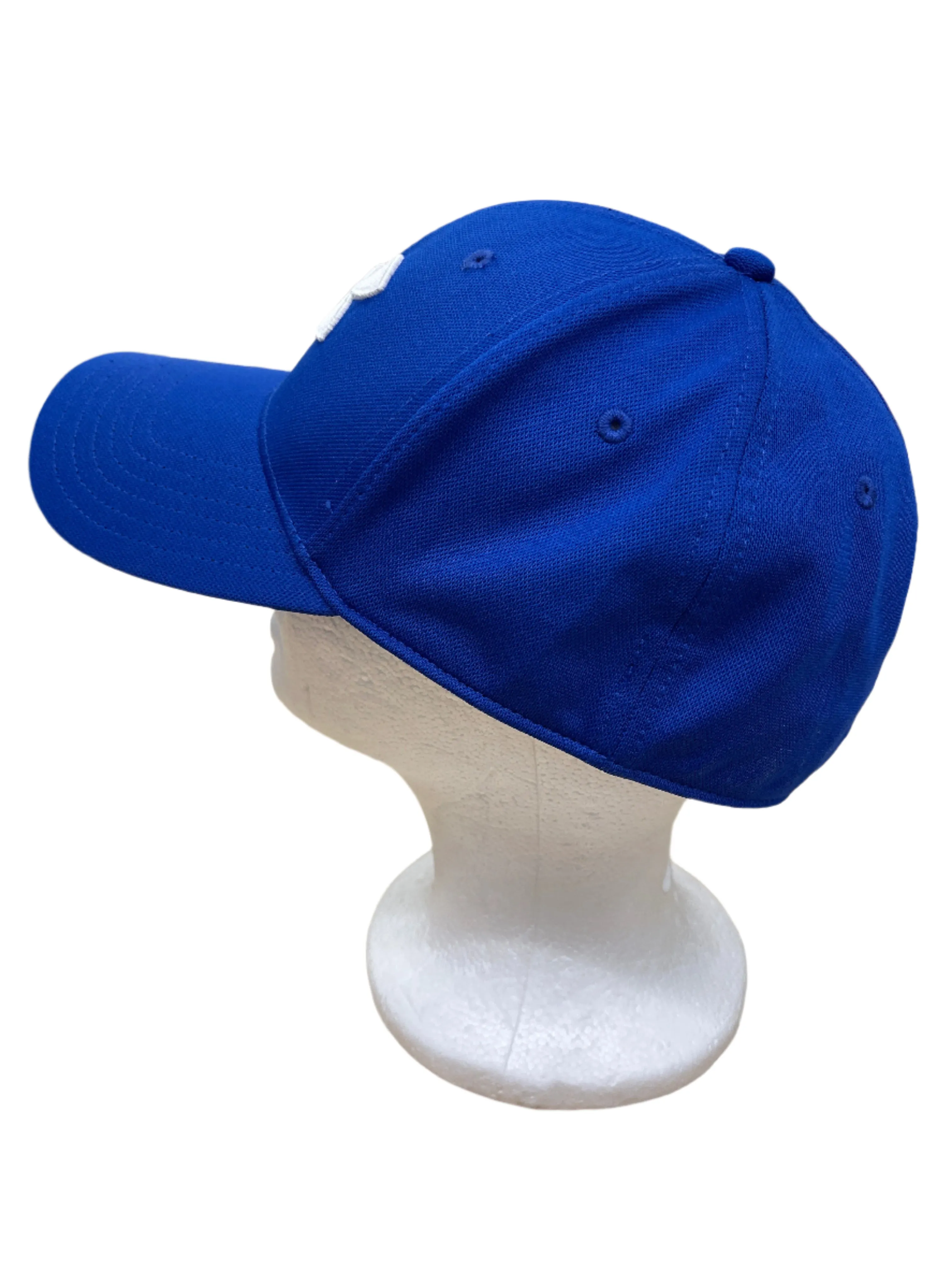 Premium Quality Unisex Under Armour Baseball Cap, M/L  Last Few Pieces!