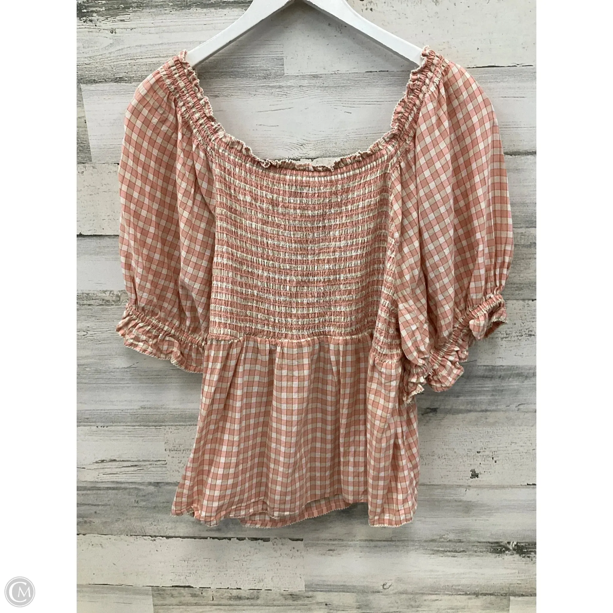 Top Short Sleeve By Old Navy In Peach, Size: Xxl