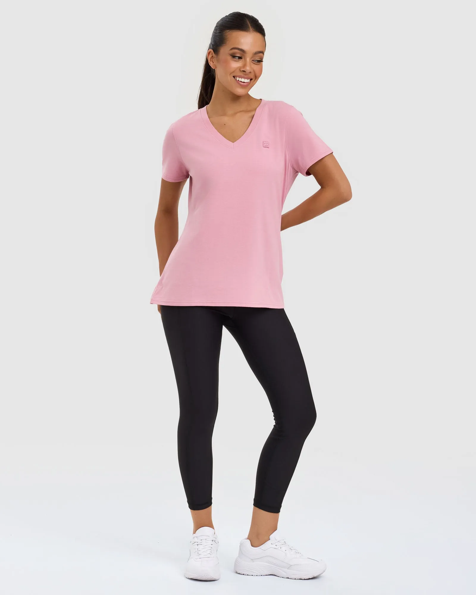 Women's Elevated Essentials -FILA