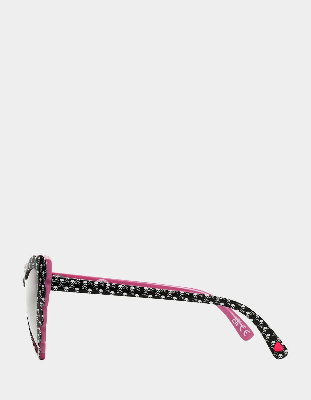 XOXO SKULL HEART SUNNIES BLACK Betsey Johnson